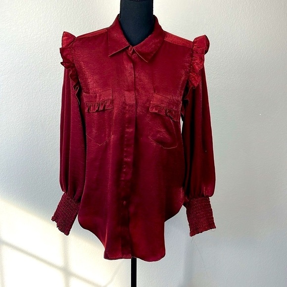 Misa LA Donata Satin Blouse M Maroon Smocked Cuffs Ruffle Shoulders/Pockets Top - Picture 5 of 14
